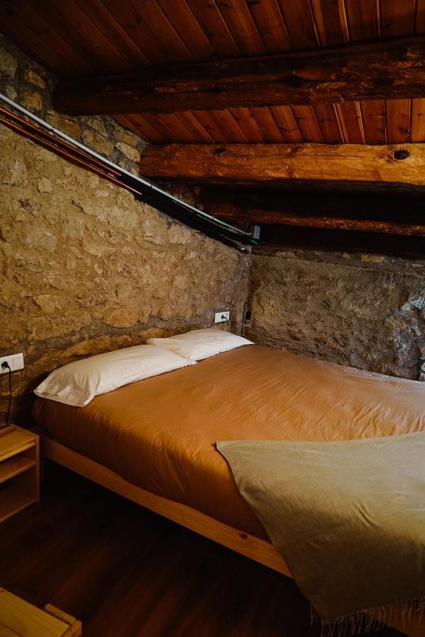 Cases Altes De Posada Naves  Экстерьер фото