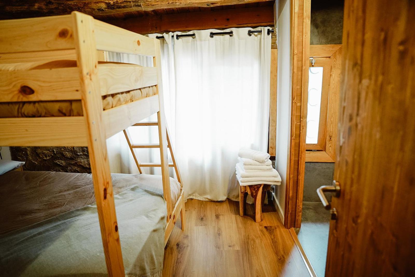 Cases Altes De Posada Naves  Экстерьер фото