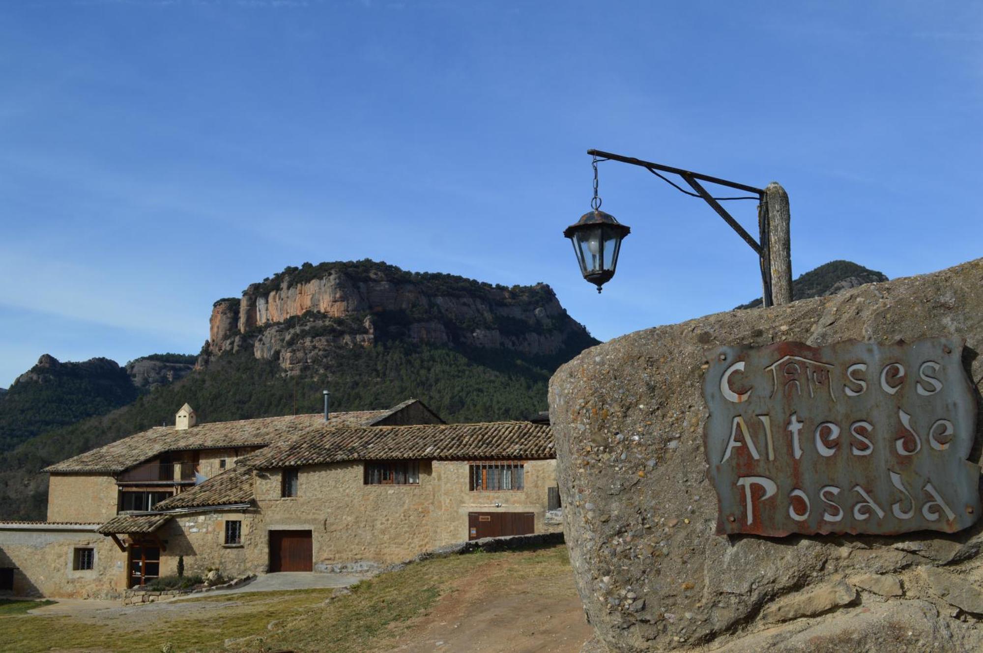 Cases Altes De Posada Naves  Экстерьер фото